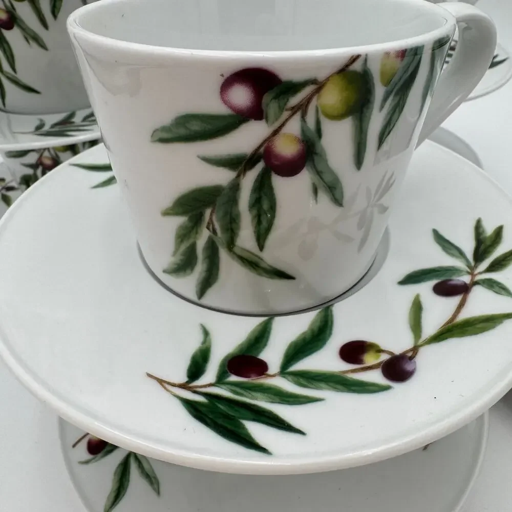 Pottery Barn Monique Lhuillier Olive Orchard 4 Cups and 4 Saucers